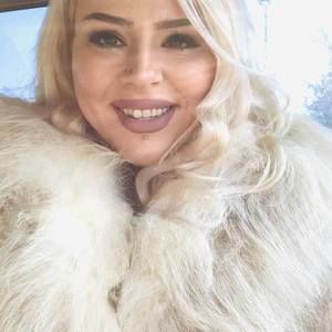 Meet your Posher, Jillian